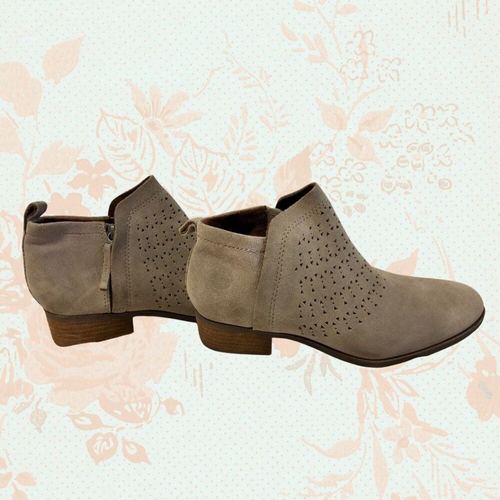 Tom's Ankle Booties Women’s Taupe Suede Size 7 Desert - Picture 4 of 7